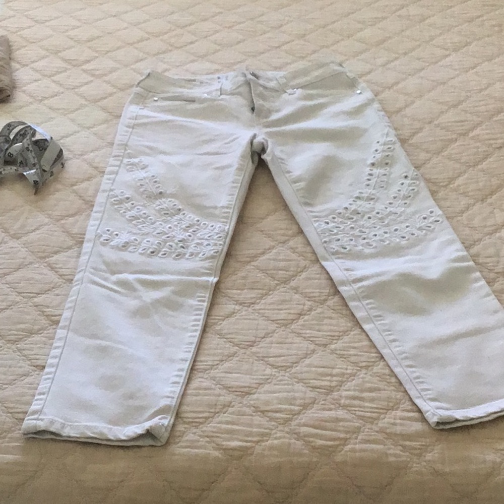 Gently used are Rewash  brand size 1 stretch jeans